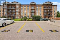 410 - 2 COLONIAL DRIVE | Guelph Ontario | Slide Image Four