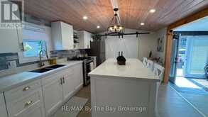 420 - 225 PLATTEN BOULEVARD | Scugog Ontario | Slide Image Thirteen