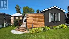 420 - 225 PLATTEN BOULEVARD | Scugog Ontario | Slide Image One
