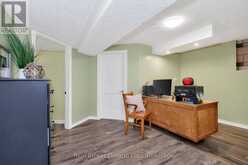 44 BYRNES CRESCENT | Penetanguishene Ontario | Slide Image Eighteen