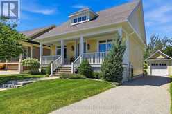 104 SNOW APPLE CRESCENT | The Blue Mountains Ontario | Slide Image Two