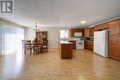 6 ILLINOIS CRESCENT | Wasaga Beach Ontario | Slide Image Eighteen