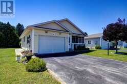 6 ILLINOIS CRESCENT | Wasaga Beach Ontario | Slide Image Three
