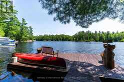 1 ISLAND 29KL KAHSHE LAKE - COOEE ISLAND | Gravenhurst Ontario | Slide Image Forty-two