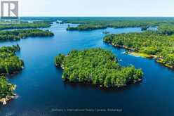 1 ISLAND 29KL KAHSHE LAKE - COOEE ISLAND | Gravenhurst Ontario | Slide Image Nine
