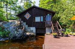 1 ISLAND 29KL KAHSHE LAKE - COOEE ISLAND | Gravenhurst Ontario | Slide Image Thirty-six
