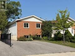 74 TELFER ROAD Collingwood Ontario, L9Y 4S2