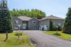 20 RUE ERIC | Penetanguishene Ontario | Slide Image One
