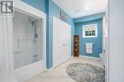 20 RUE ERIC | Penetanguishene Ontario | Slide Image Thirty