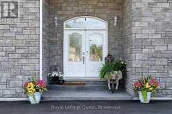 20 RUE ERIC | Penetanguishene Ontario | Slide Image Six