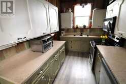 85042 BLUEWATER HIGHWAY | Goderich Ontario | Slide Image Eight