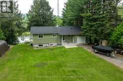 1093 LAMAR DRIVE | Haliburton Ontario | Slide Image One