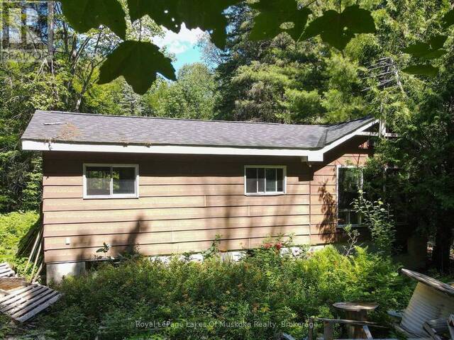 182 OLD SCHOOL HOUSE ROAD Huntsville Ontario, P1H 2J4 - 3 Bedrooms Home For Sale