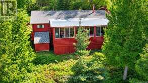 32 ARNOLD DRIVE | Tilden Lake Ontario | Slide Image Three