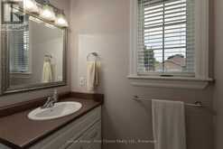 123 LONG DRIVE | Stratford Ontario | Slide Image Thirty-two