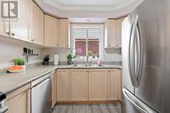 31 VINIFERA DRIVE | Grimsby Ontario | Slide Image Eleven