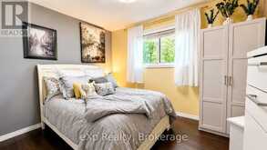 8 MALVERN CRESCENT | Guelph Ontario | Slide Image Twenty-one