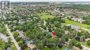 8 MALVERN CRESCENT | Guelph Ontario | Slide Image Six
