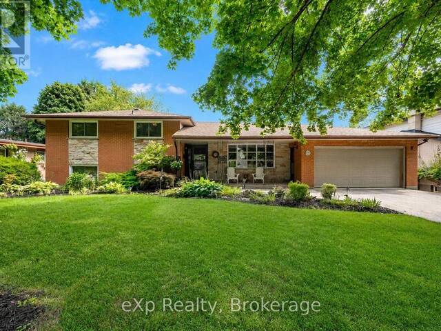 8 MALVERN CRESCENT Guelph Ontario, N1L 1G8 - 4 Bedrooms Home For Sale