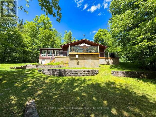 17 LIZZIE'S LANE McKellar Ontario, P2A 0B4 - 3 Bedrooms Waterfront Home For sale
