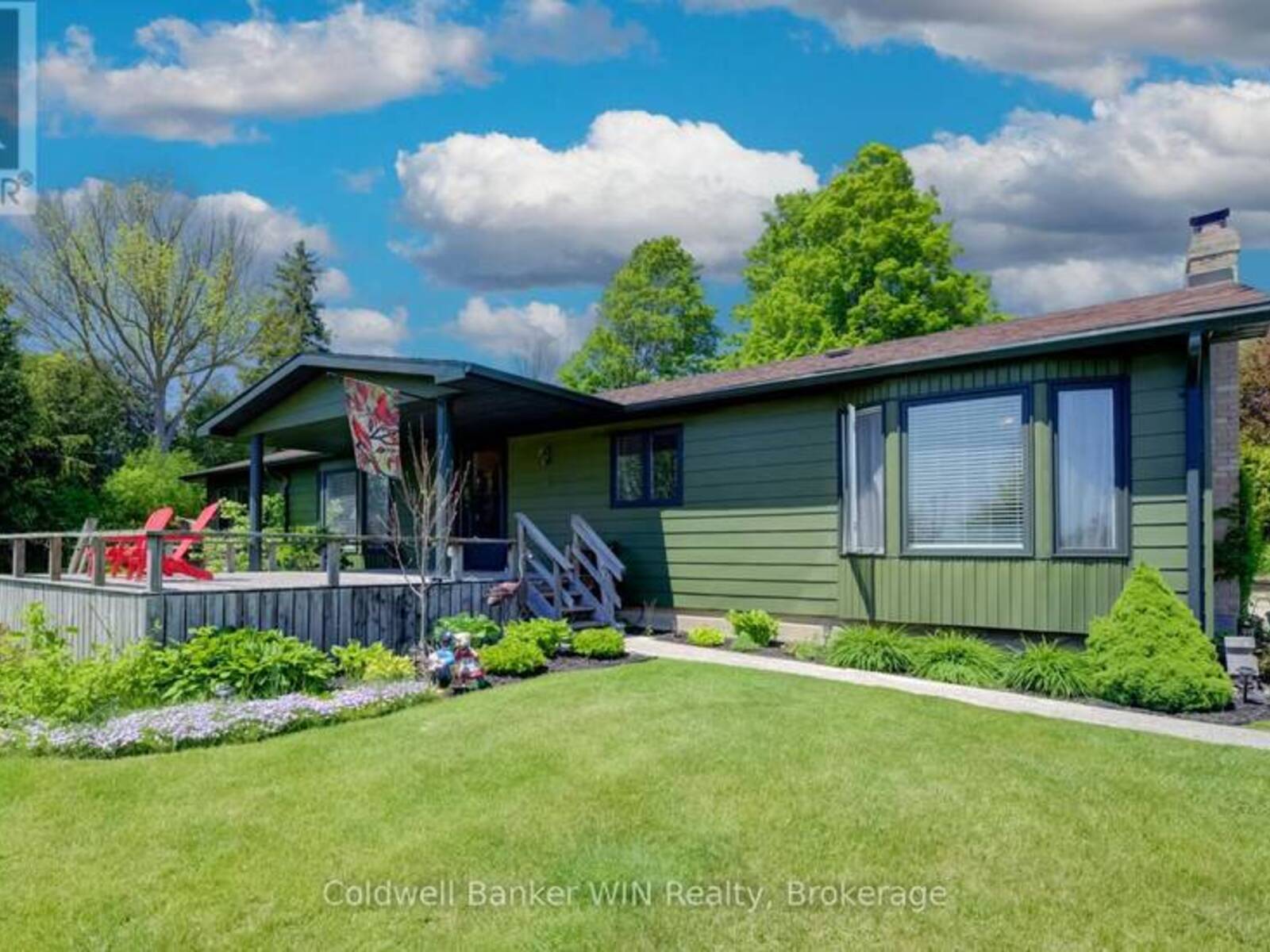 9 CARDINAL STREET, Walkerton, Ontario N0G 2V0