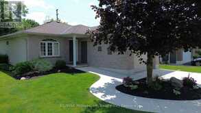 380 HAVELOCK AVENUE S | Listowel Ontario | Slide Image Two
