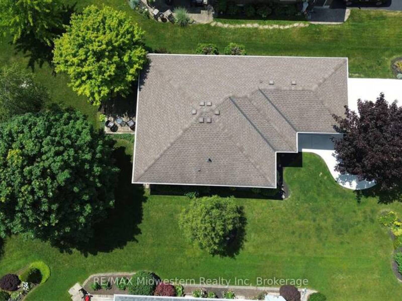 380 HAVELOCK AVENUE S, Listowel, Ontario N4W 3T4