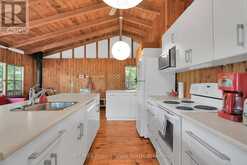 1072 JUNCO LANE | Dysart et al Ontario | Slide Image Sixteen