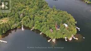 1072 JUNCO LANE | Dysart et al Ontario | Slide Image Thirty-five