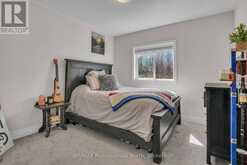 33 WHITEHORN PARK ROAD W | Bracebridge Ontario | Slide Image Seventeen