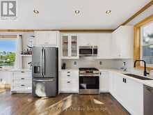 2056 RIVER ROAD W | Wasaga Beach Ontario | Slide Image Ten