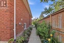 15 RAILWAY STREET | Stratford Ontario | Slide Image Nine