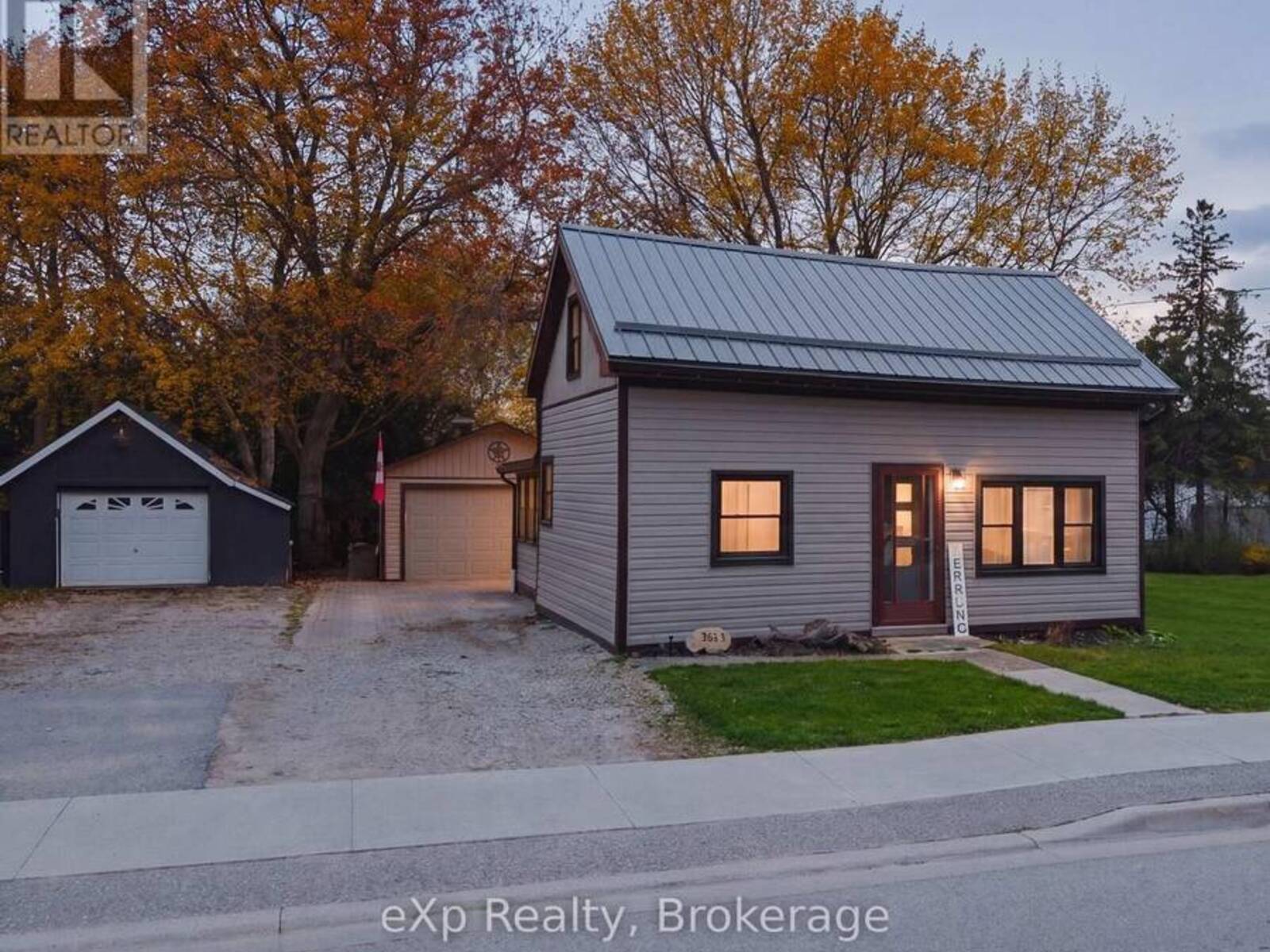 361 WILLIAM STREET, Mount Forest, Ontario N0G 2L3