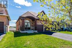 3135 EMPEROR DRIVE | Orillia Ontario | Slide Image One