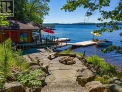 29 ISLAND VIEW LANE Huntsville Ontario, P1H 2N5