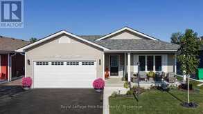 237 LAKE BREEZE DRIVE | Goderich Ontario | Slide Image One