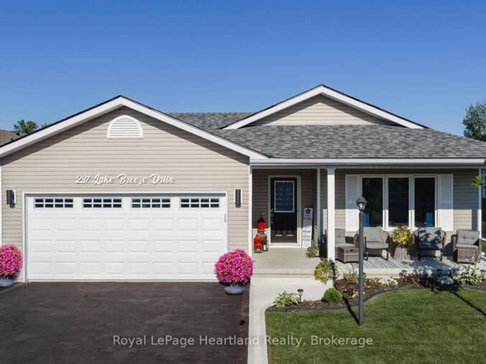 237 LAKE BREEZE DRIVE, Goderich, Ontario N7A 0C6