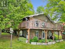 1082 KAWAGAMA LAKE ROAD | Lake of Bays Ontario | Slide Image Ten