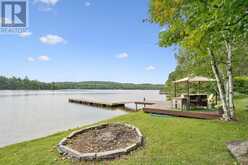 1082 KAWAGAMA LAKE ROAD | Lake of Bays Ontario | Slide Image Three