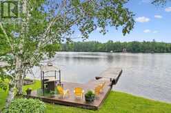 1082 KAWAGAMA LAKE ROAD | Lake of Bays Ontario | Slide Image Eight