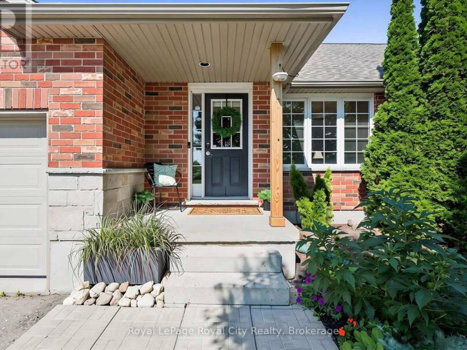 105 SPENCER DRIVE, Elora, Ontario N0B 1S0