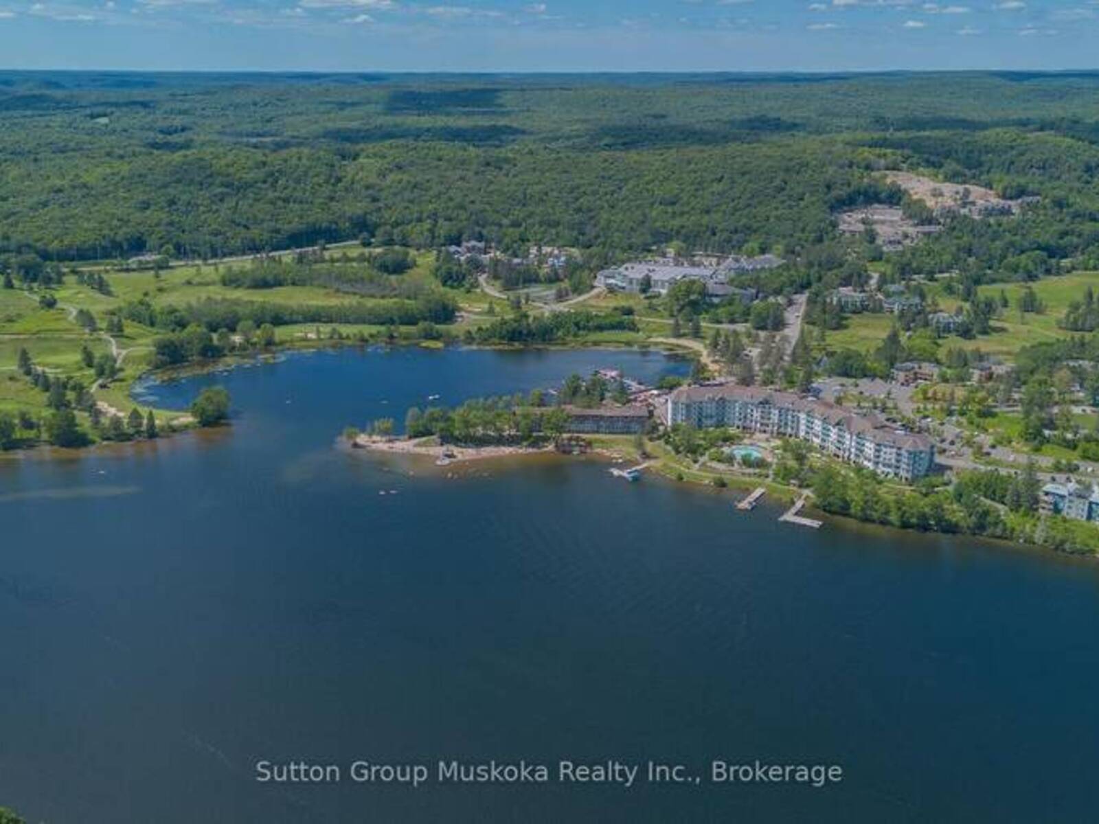 302 - 302 BAYSHORE - DEERHURST DRIVE, Huntsville, Ontario P1H 2E8