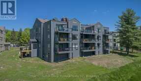 54 - 54-305 DEERHURST, SUMMIT LODGE DRIVE | Huntsville Ontario | Slide Image Two