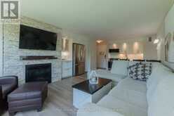 54 - 54-305 DEERHURST, SUMMIT LODGE DRIVE | Huntsville Ontario | Slide Image Five