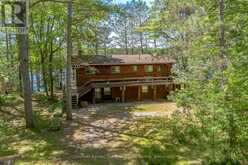 1077 MISTY LANE | Gravenhurst Ontario | Slide Image Two