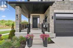 3 QUEENSBROOK CRESCENT | Cambridge Ontario | Slide Image Four