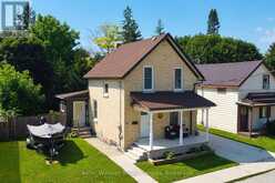 445 11TH STREET | Hanover Ontario | Slide Image One