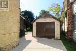 445 11TH STREET | Hanover Ontario | Slide Image Twenty-two