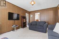 49 WELL STREET | Stratford Ontario | Slide Image Thirteen