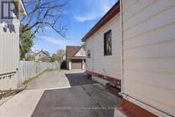 49 WELL STREET | Stratford Ontario | Slide Image Thirty-two